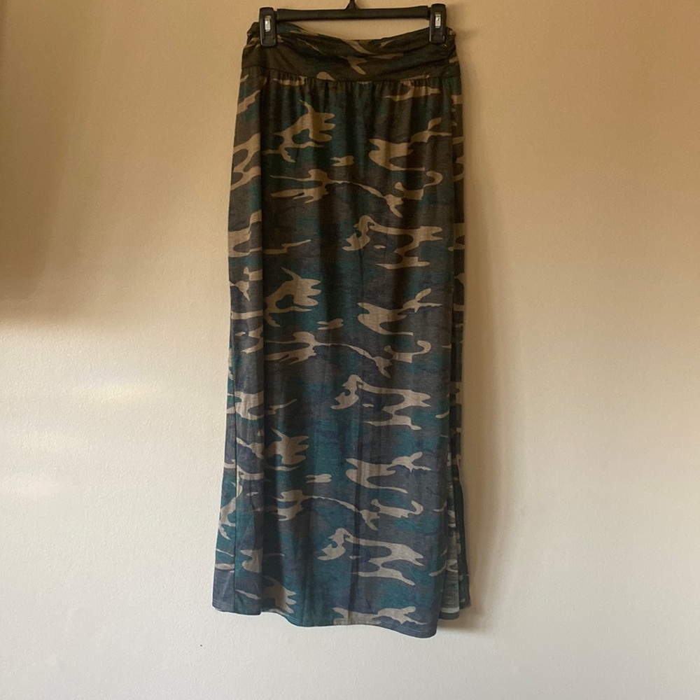 womens camo skirt